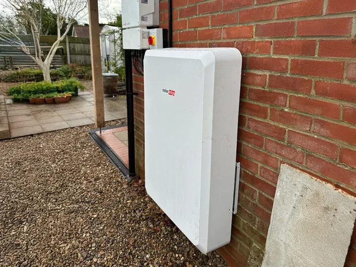 Solar Egde Battery Storage System